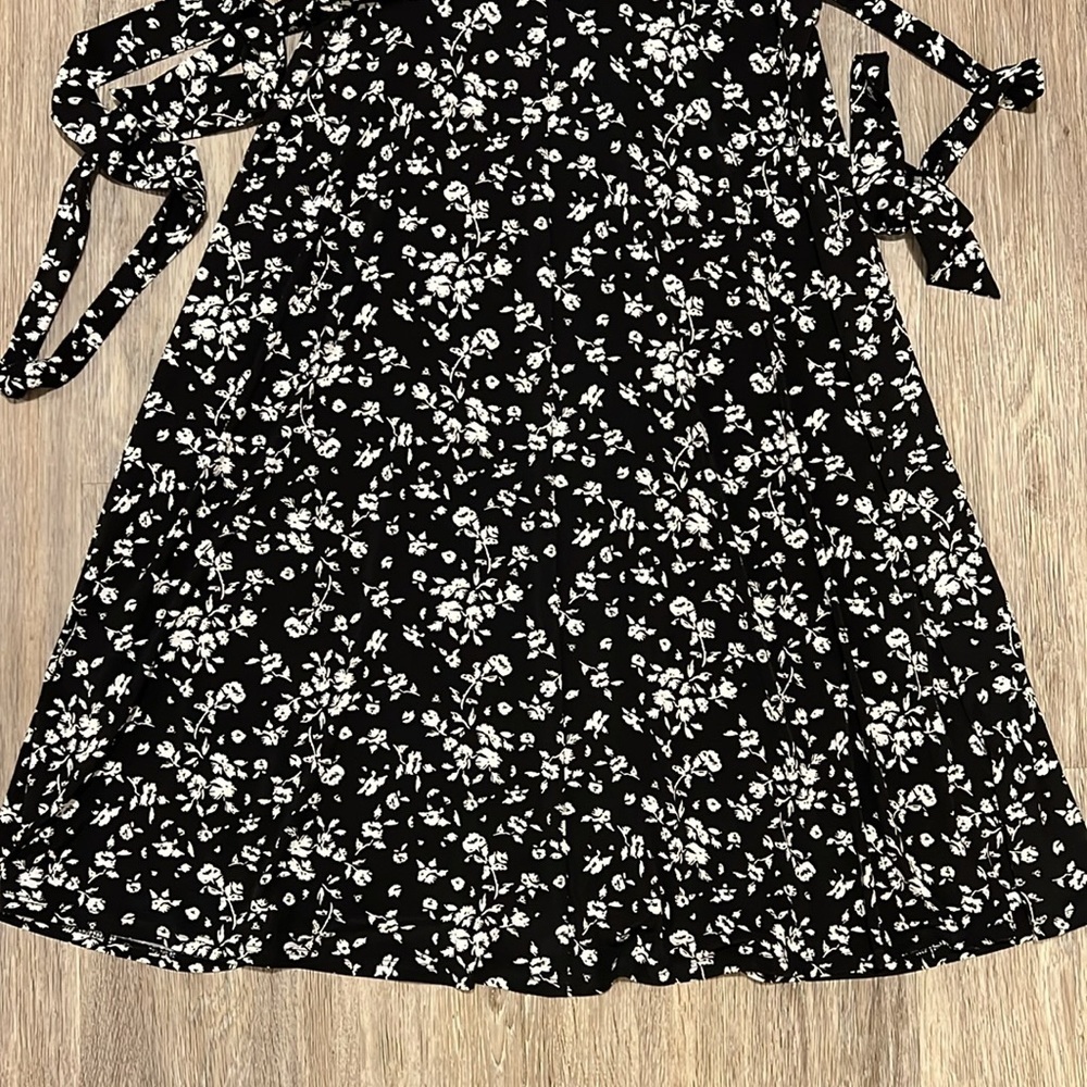 Eliza J Faux Wrap Floral Midi Dress - Picture 7 of 12